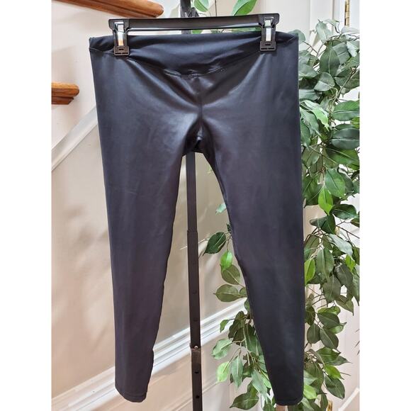 Isabel Maternity by Ingrid & Isabel Pants - Ingrid & Isabel Black Polyester Mid Rise Skinny Fit Maternity Leggings Size M